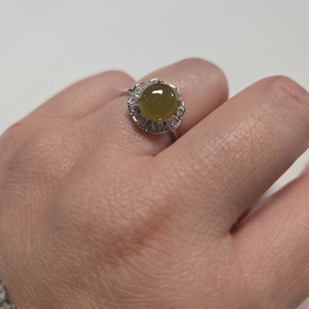 Jade Ring - Picture 3 of 3